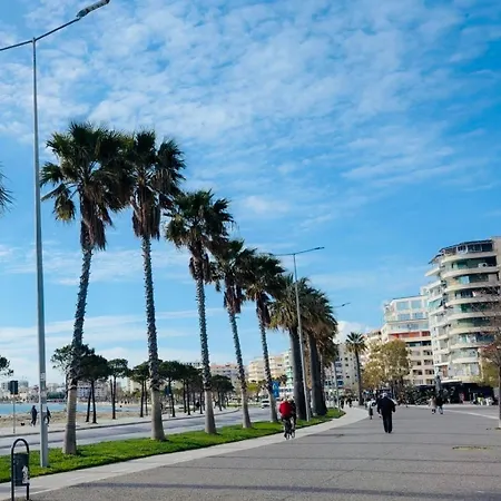 Apartment Leos Appartaments 1 *